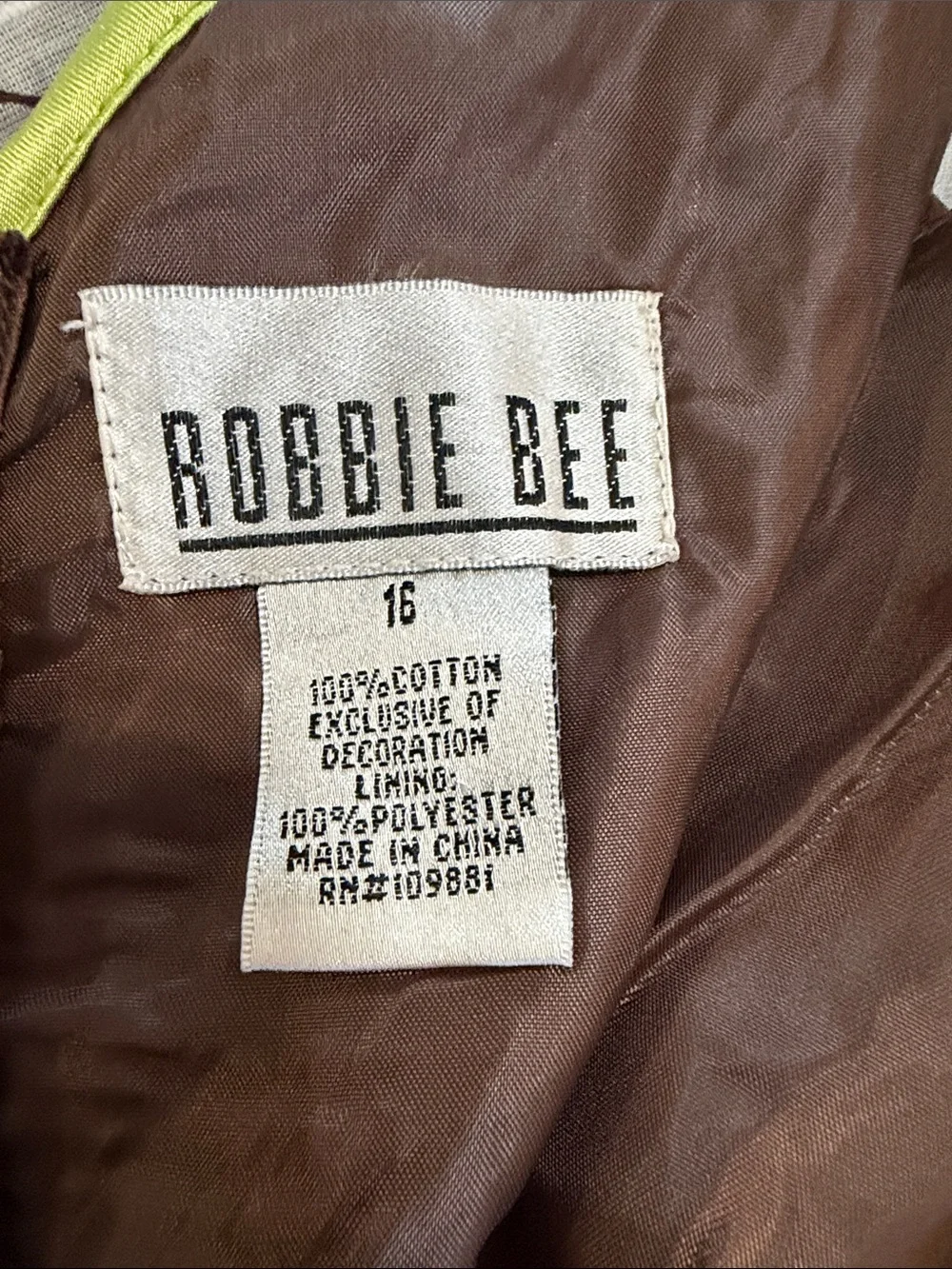 Robbie Bee sleeveless wrap