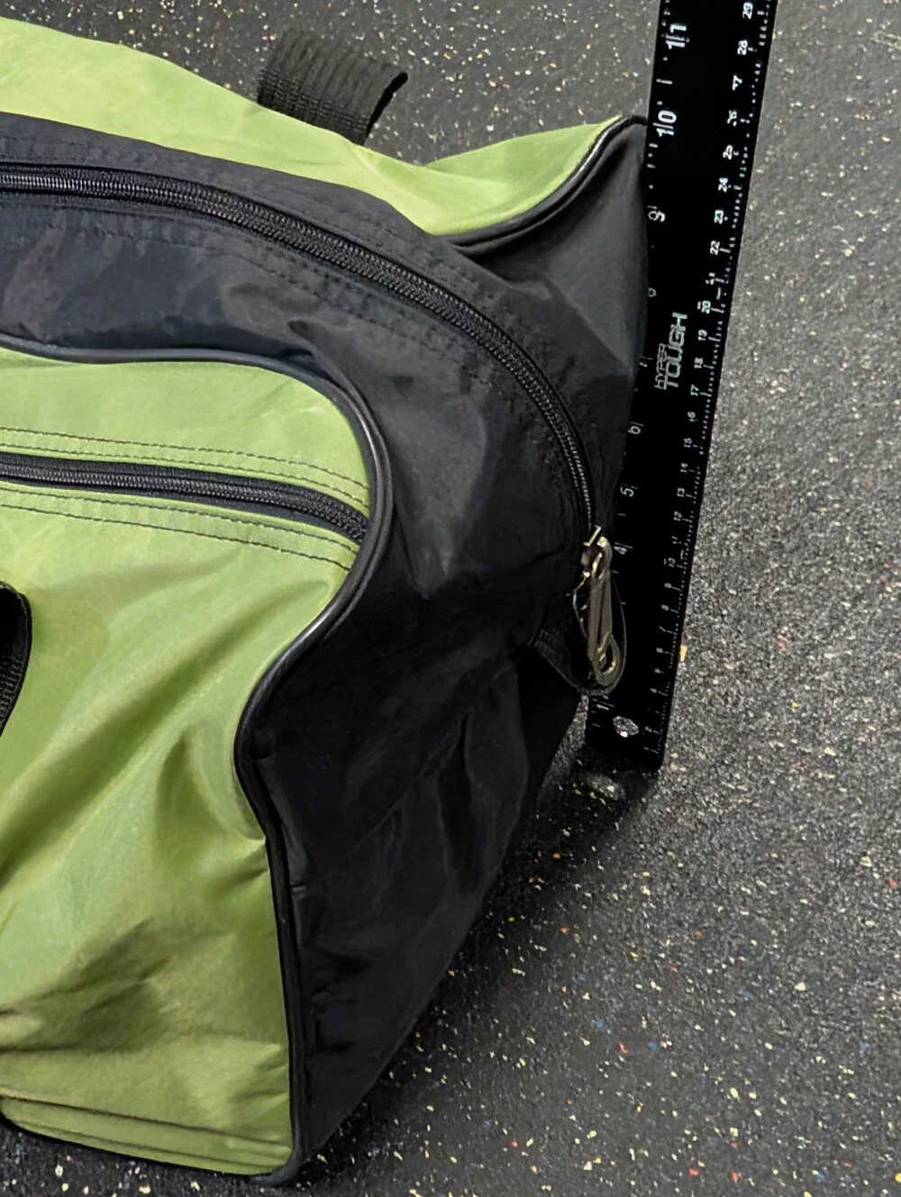 Nike vintage duffle