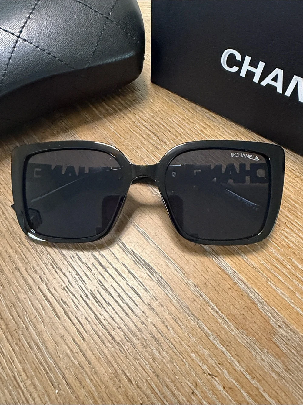 CHANEL sleek oversized