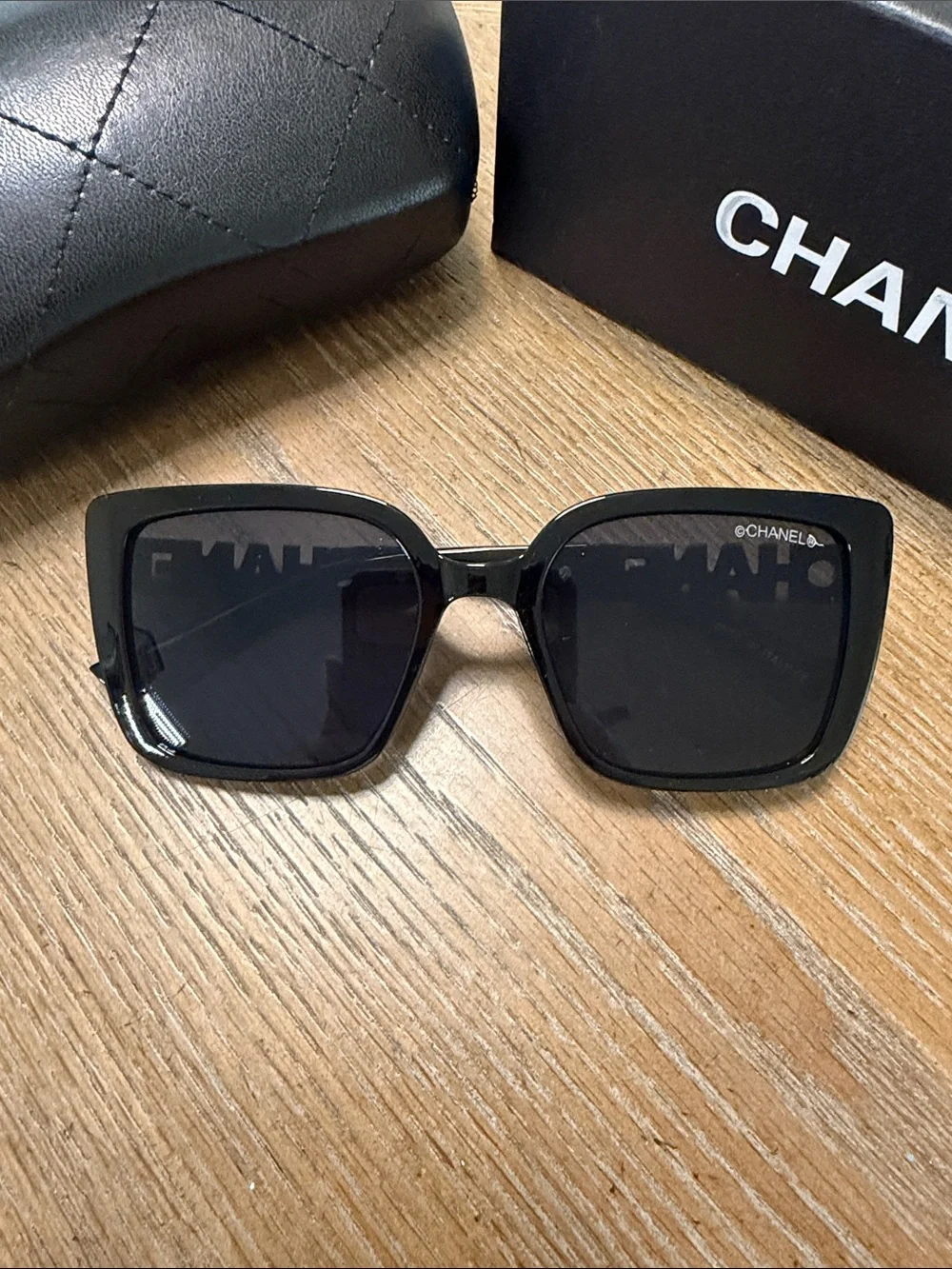 CHANEL sleek oversized