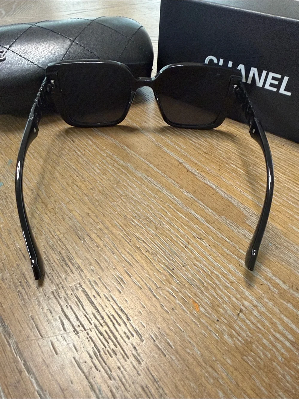 CHANEL sleek oversized