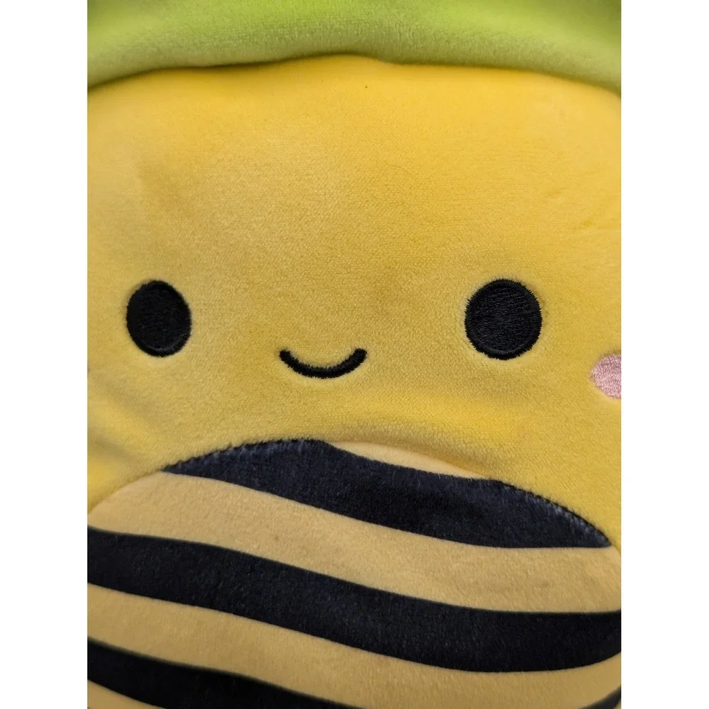 Squishmallows sunny bee