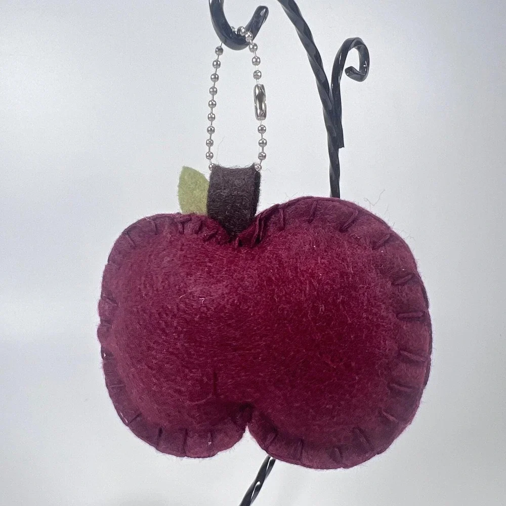 N/A handmade felt