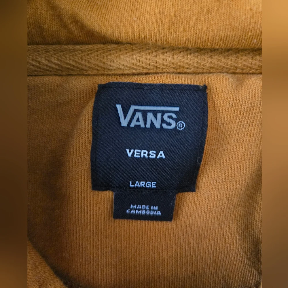 Vans this off