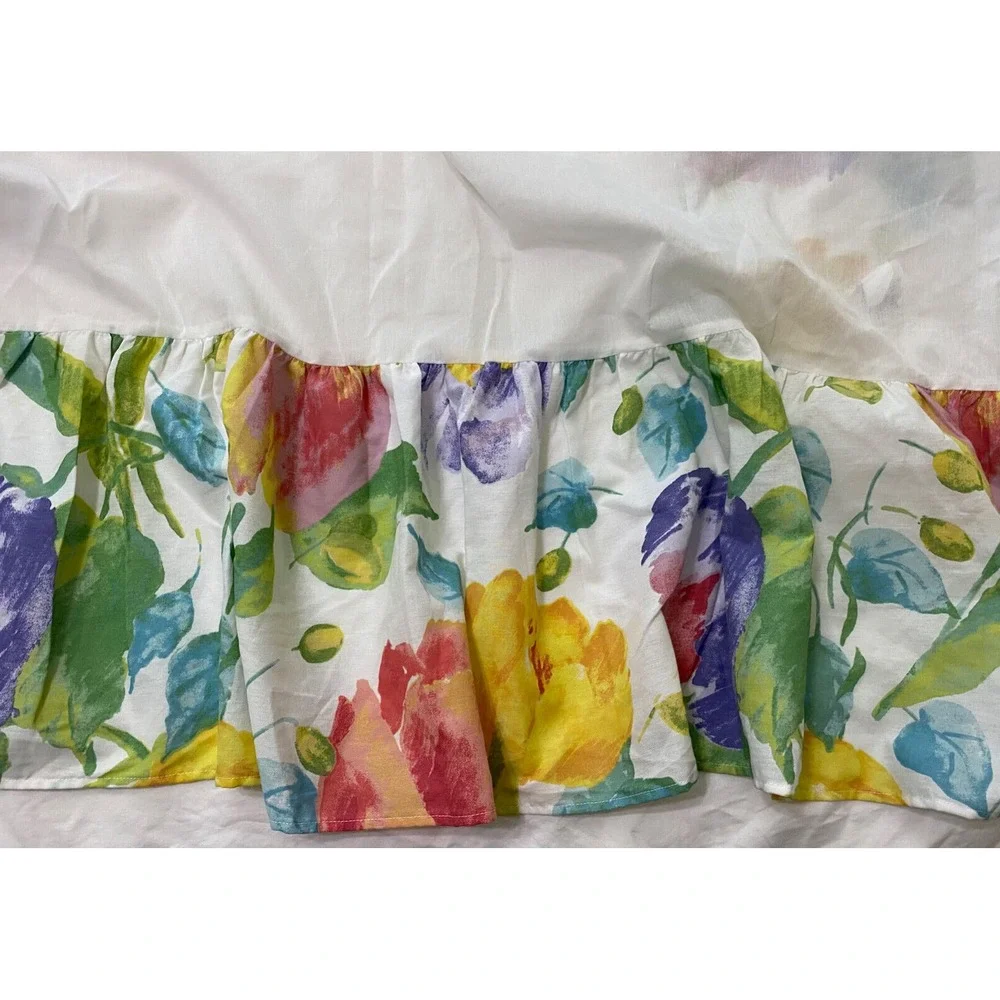 Vtg Twin Bed Skirt Tulips Colorful Floral Shabby Cottage Granny USA‎ Westpoint