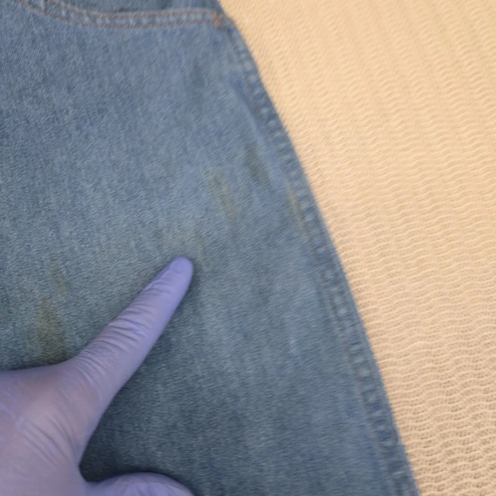 Wrangler size 42x30