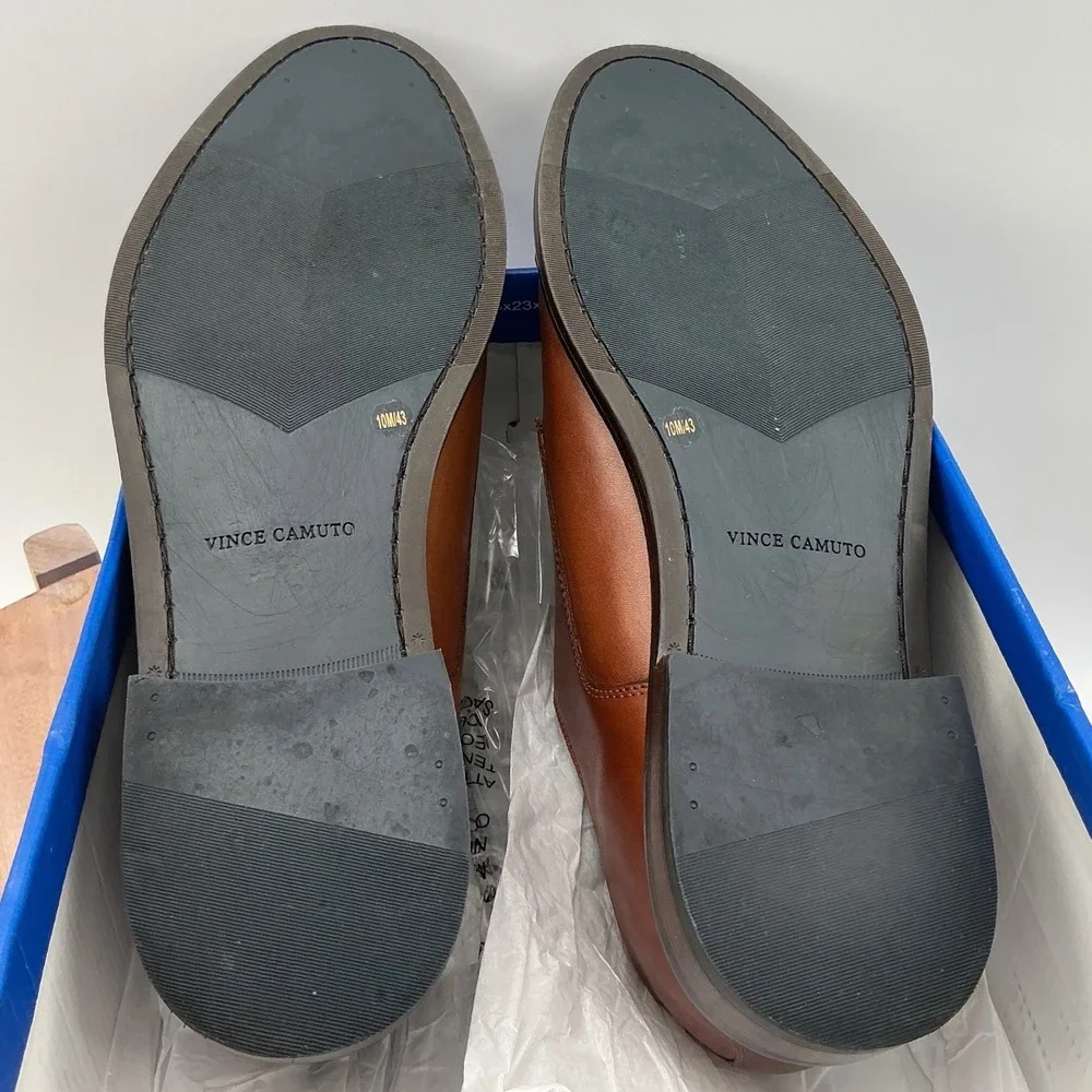 Vince Camuto vince camuto