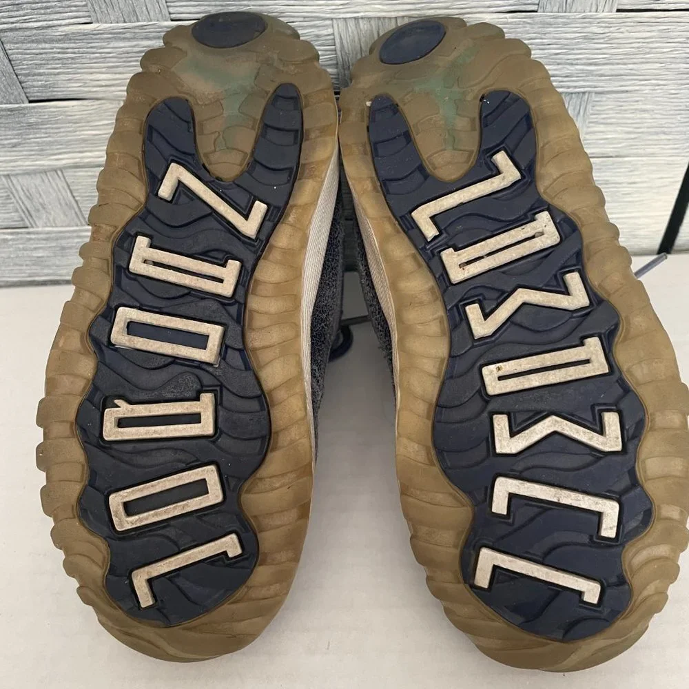 Nike toddler sized