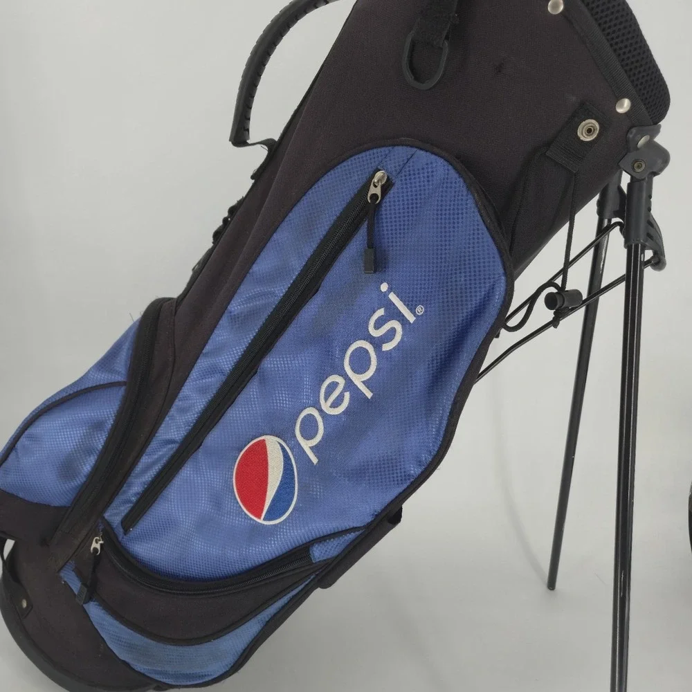 Pepsi logo golf