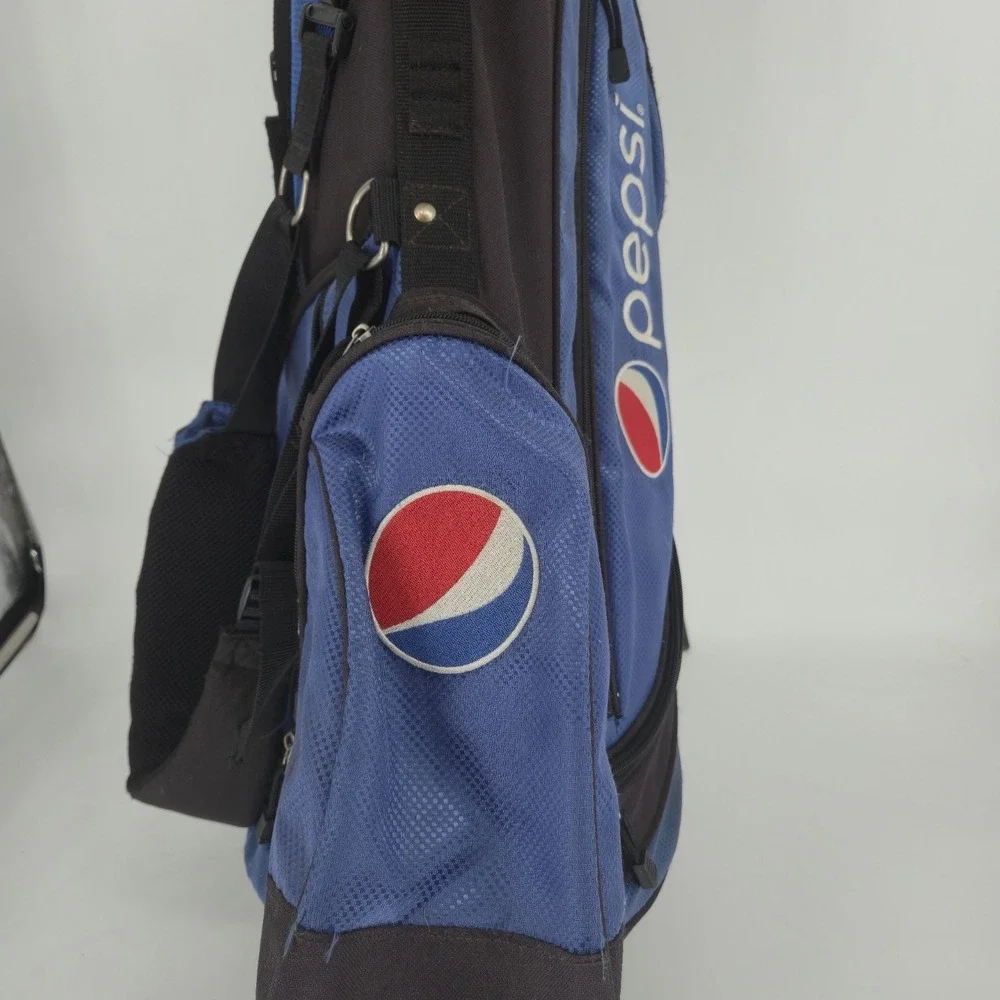 Pepsi logo golf