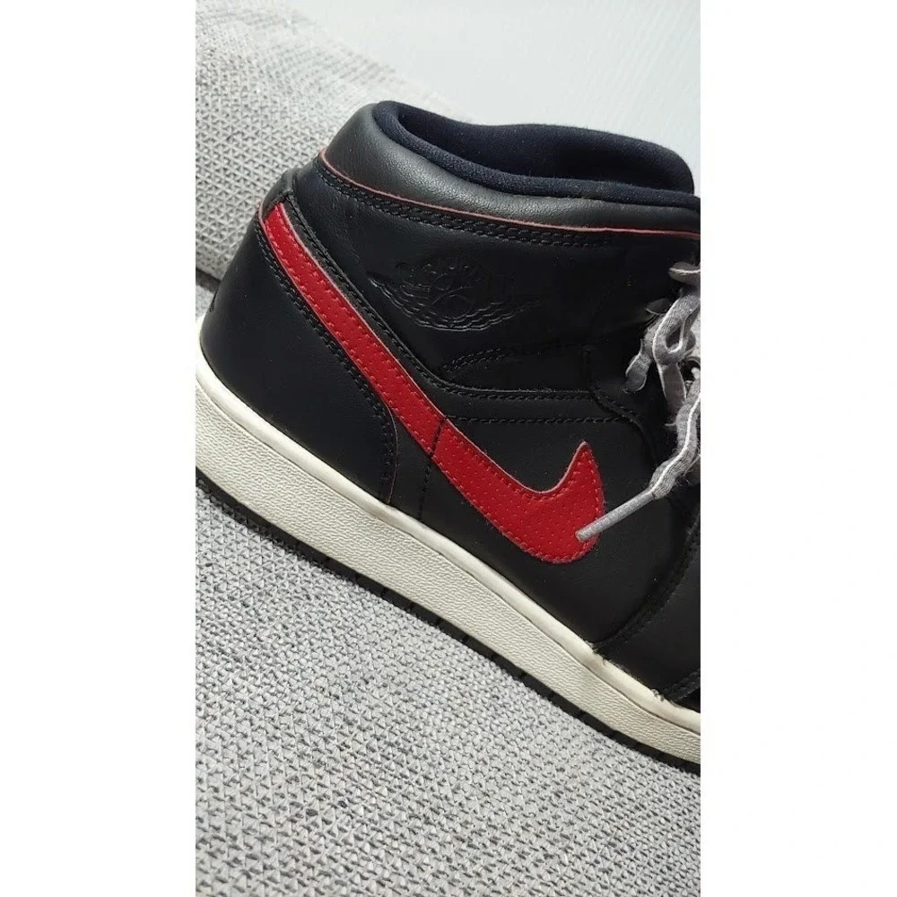 Nike pair air