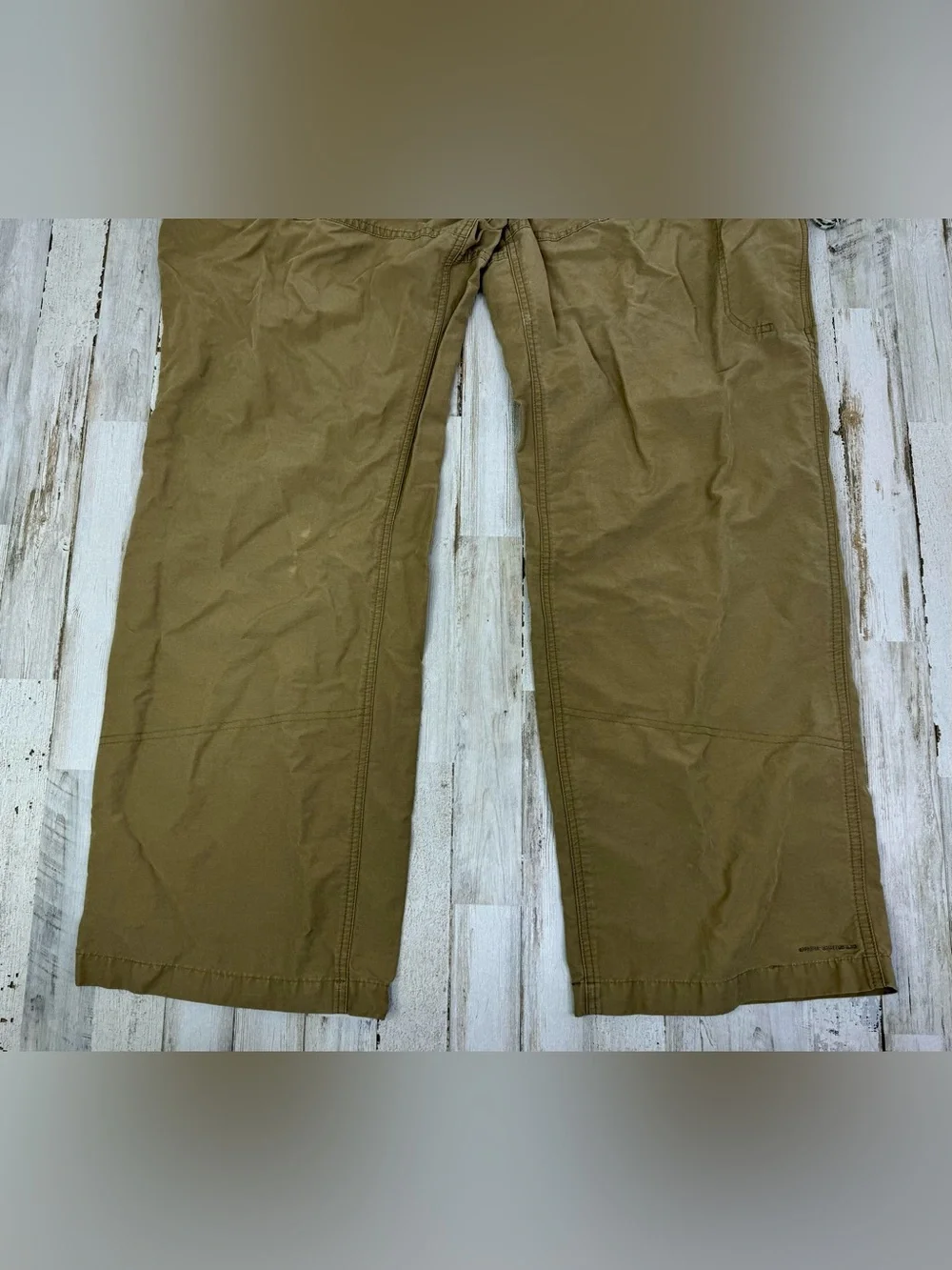 Columbia men’s cargo