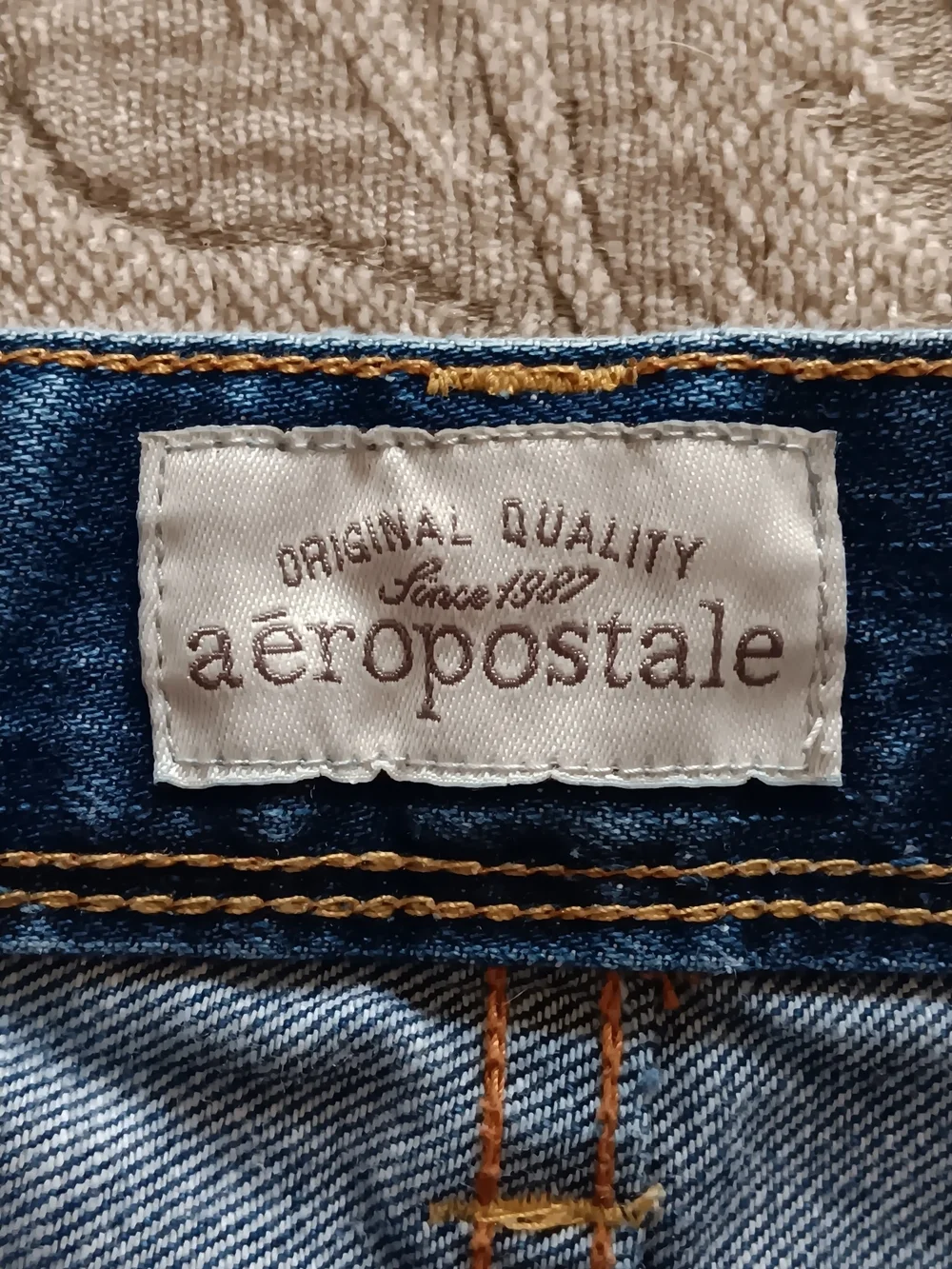 Aeropostale medium blue