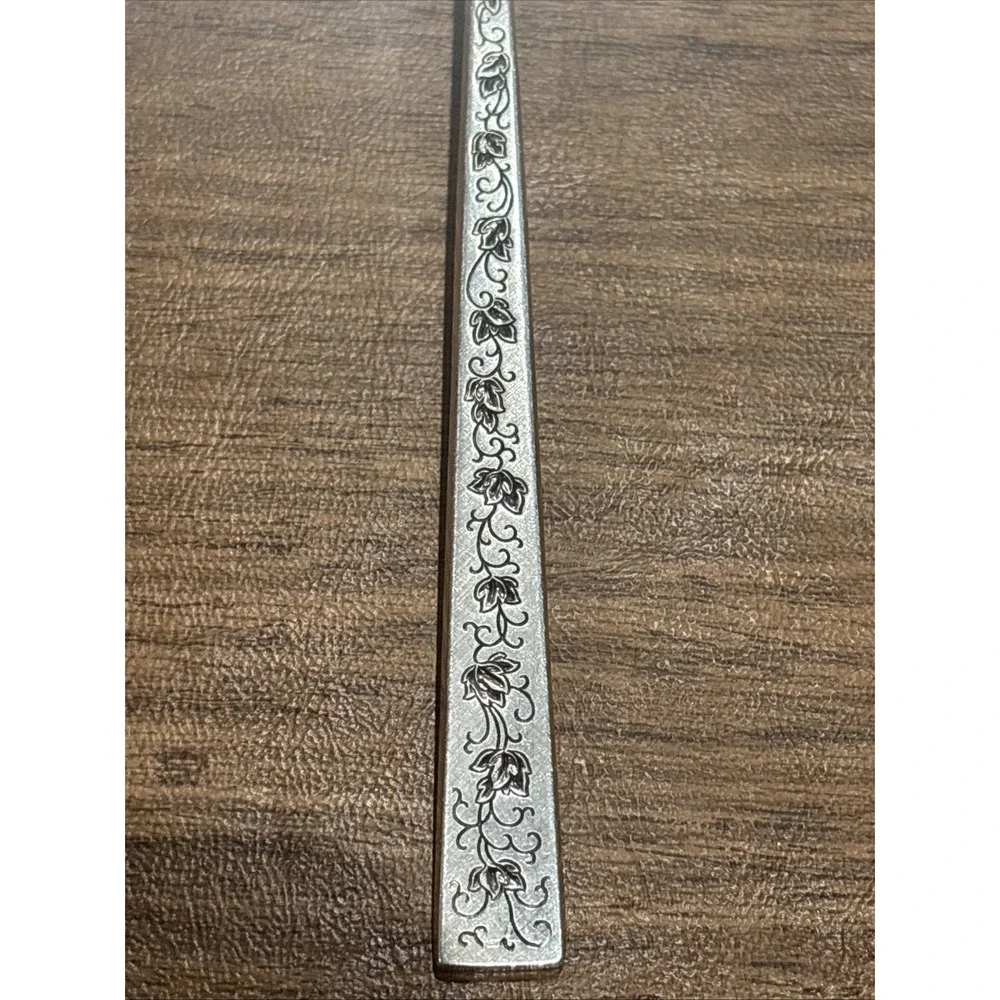 International Silver pre owned