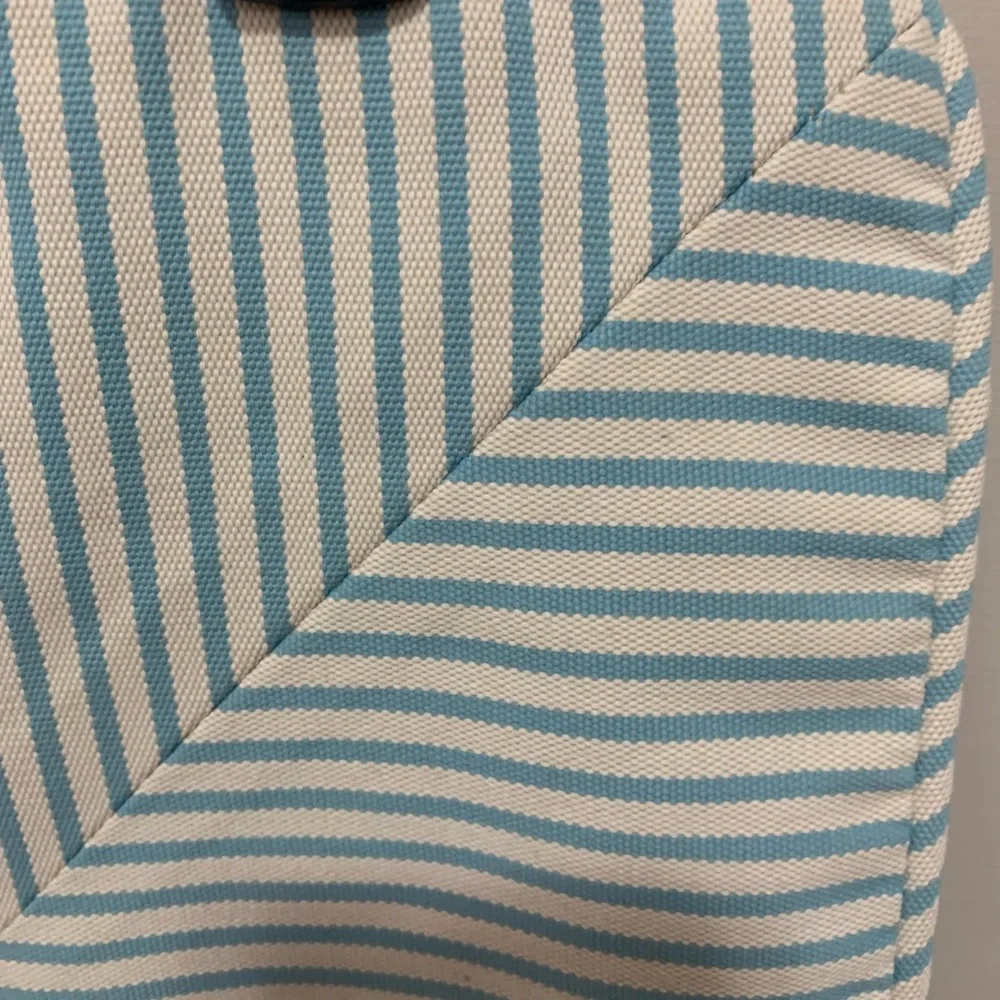 N/A cushion cover