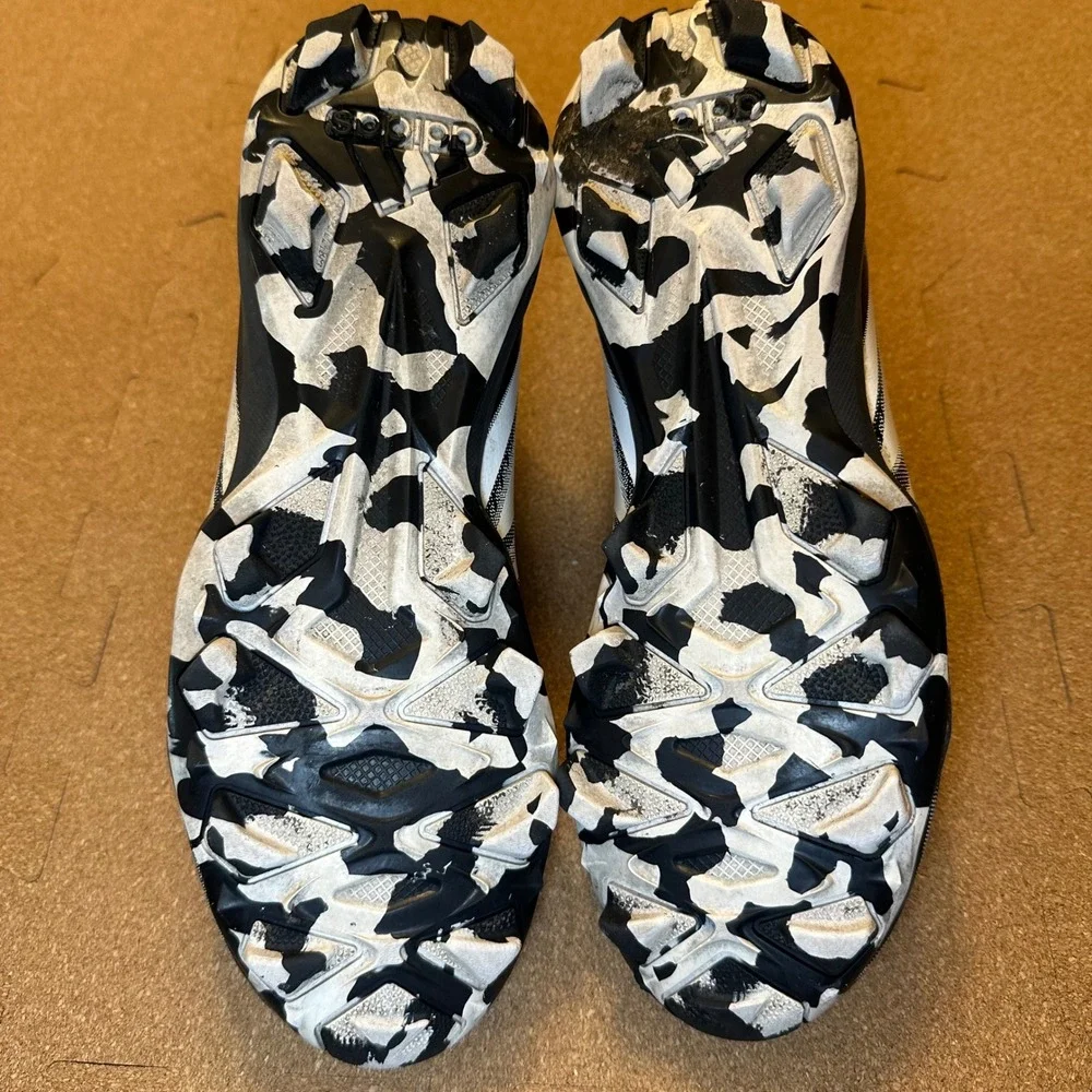 adidas smoke free