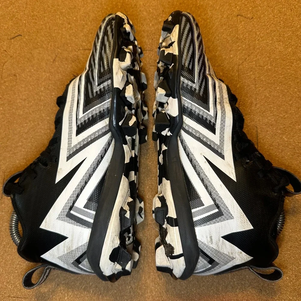 adidas smoke free
