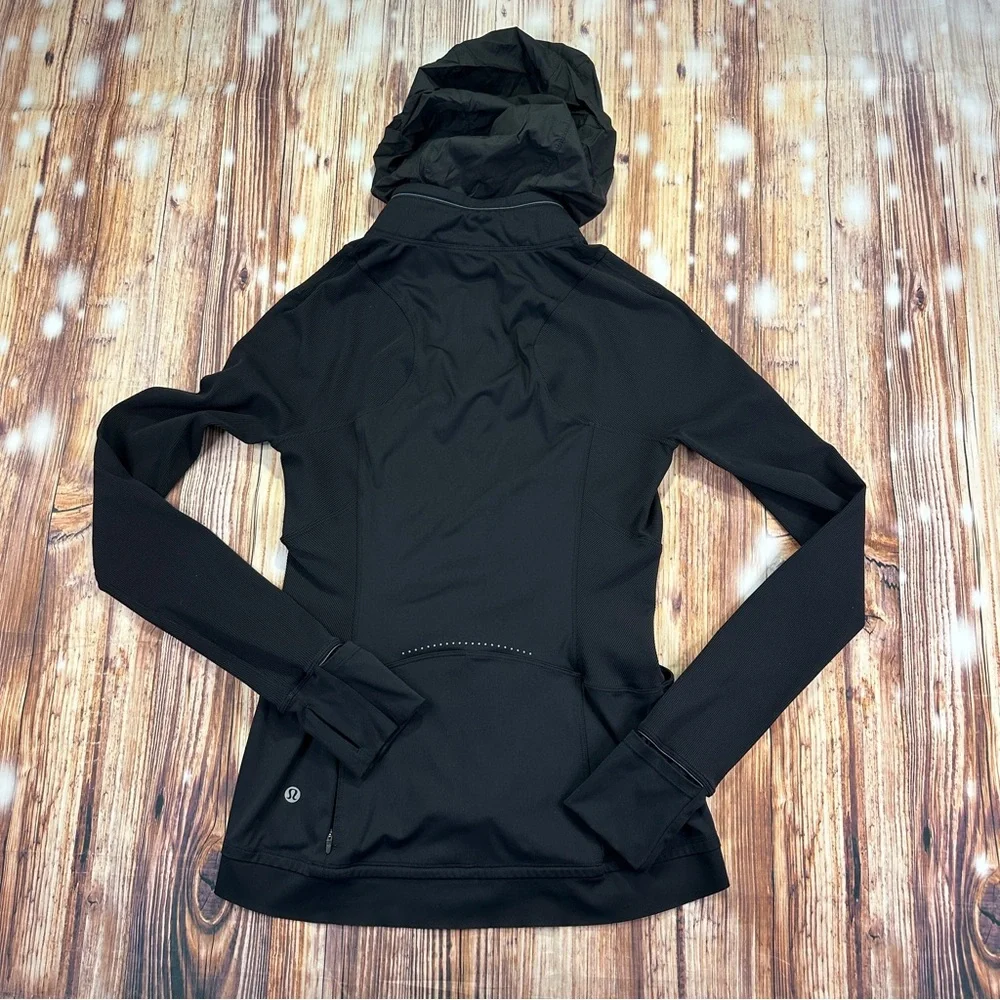 Lululemon Athletica Women’s Zip-Up Hoodie  Size 6 Black
