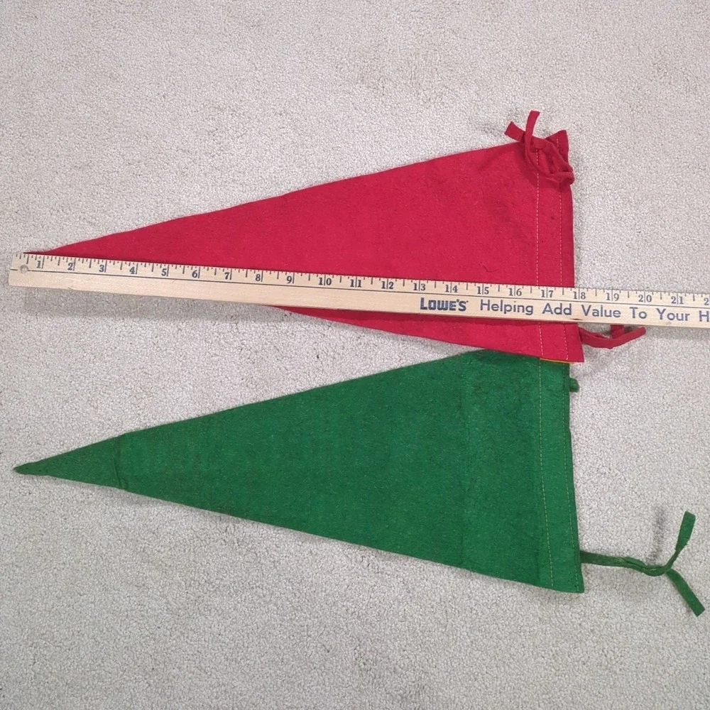 2 The Cascades Jackson Michigan MI Felt‎ Pennant Vintage Travel Souvenir 40s 50s