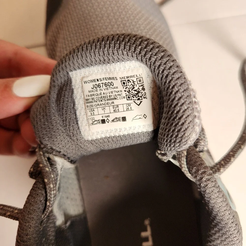 Merrell hit trails