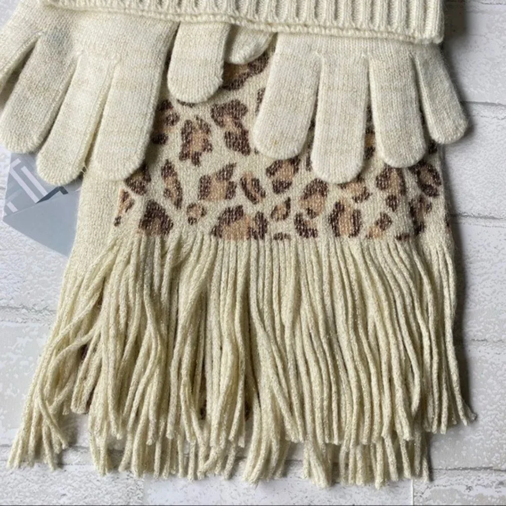 Jaclyn Smith this piece