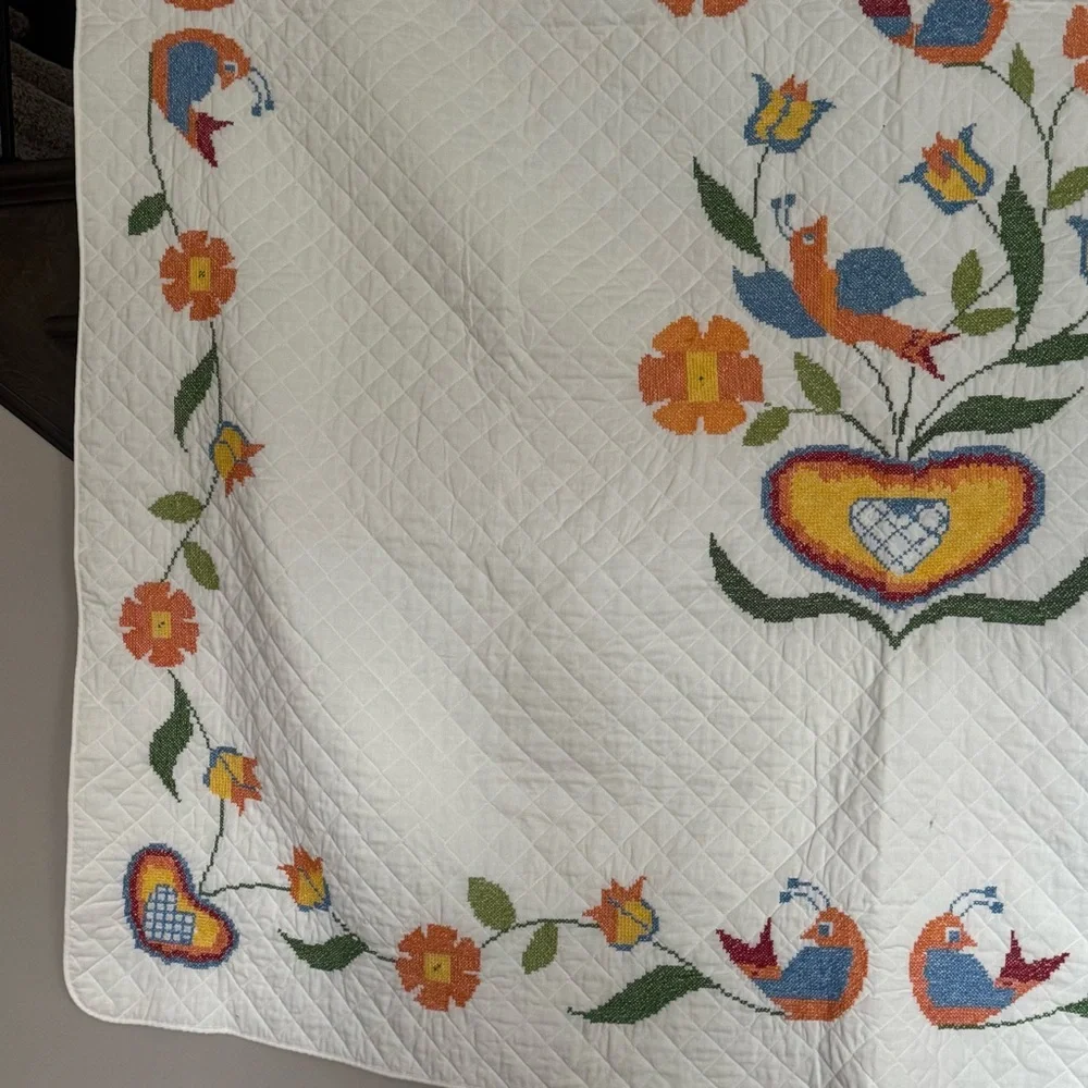 Vintage Lovebirds Needlepoint Quilt‎ Folk Art Heart Floral Bedspread Queen XL