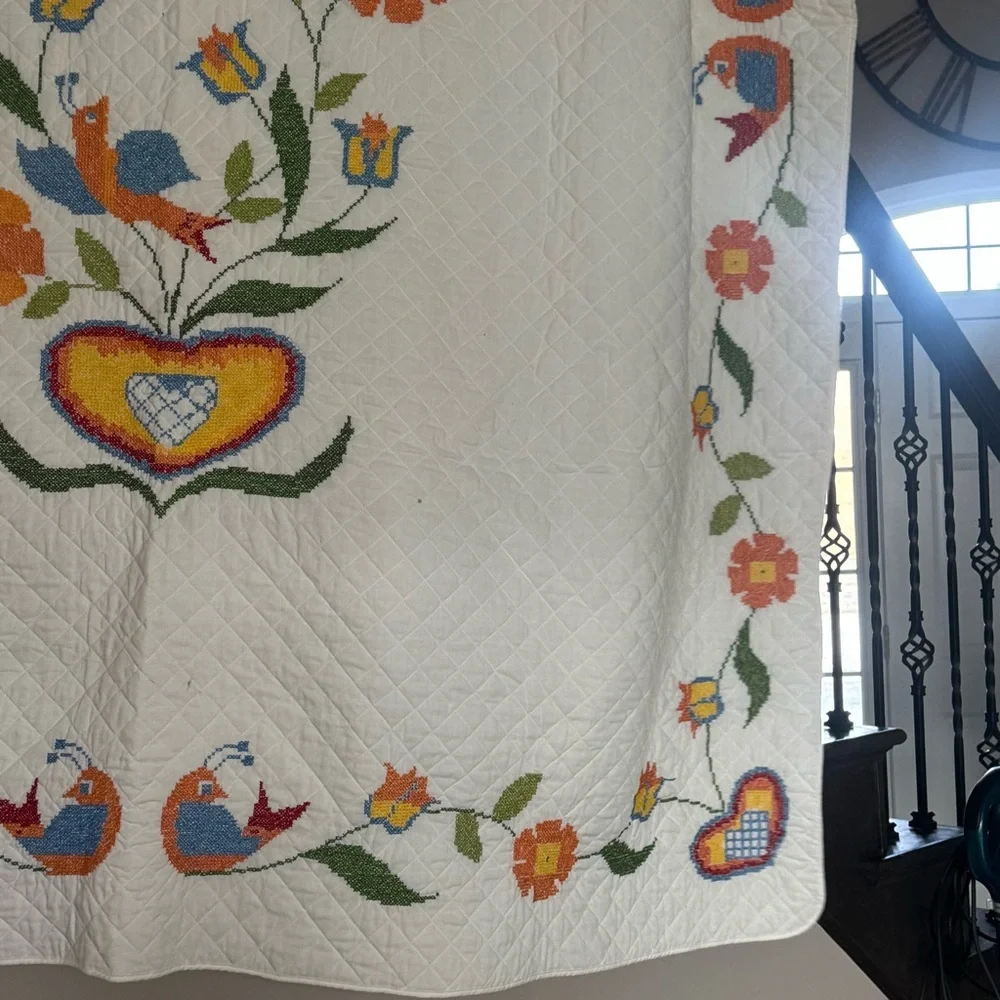 Vintage Lovebirds Needlepoint Quilt‎ Folk Art Heart Floral Bedspread Queen XL