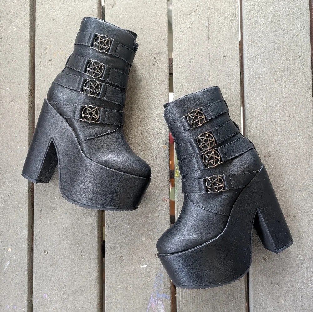 Killstar black nancy