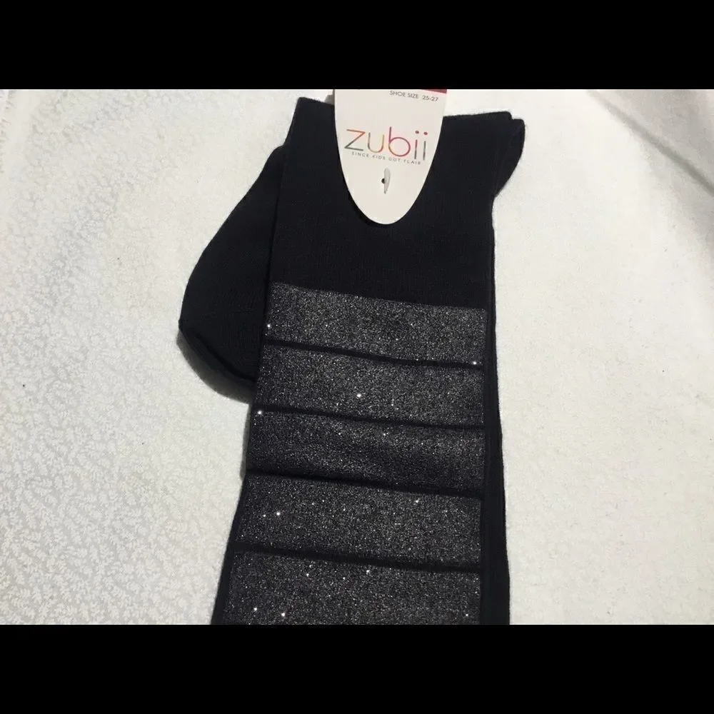 SALE. BUY 5/$10.    NWT. Girls Knee Socks Sz 4. Black