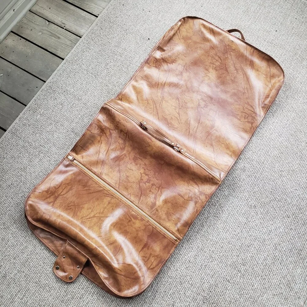 American Tourister this vintage