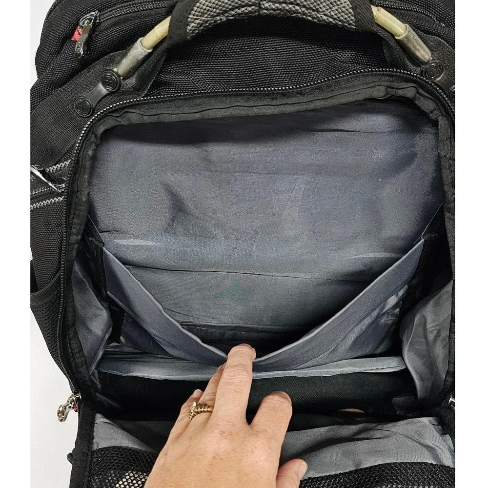 SwissGear scansmart laptop