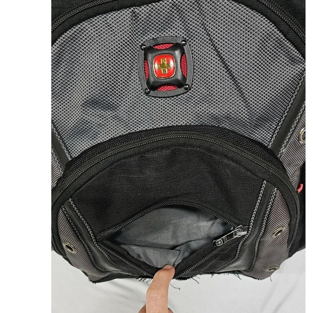 SwissGear scansmart laptop