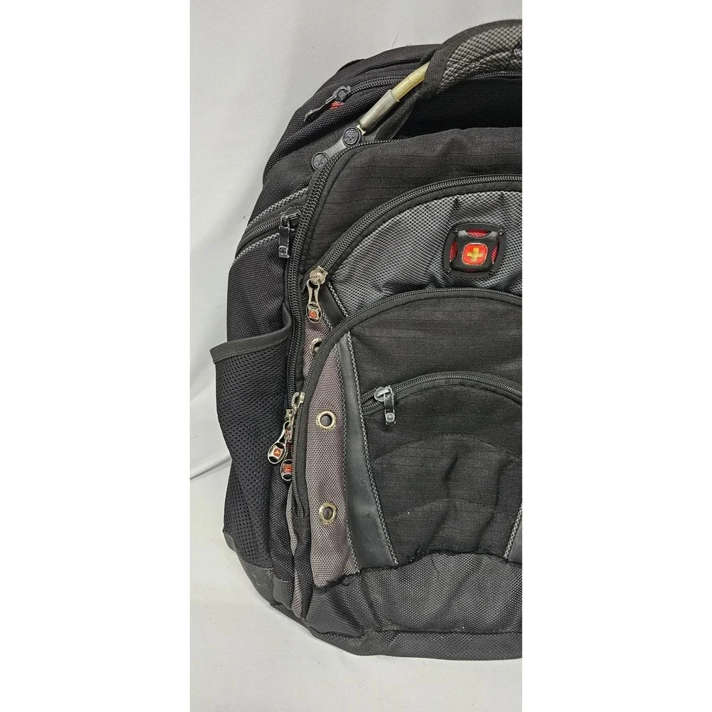 SwissGear scansmart laptop