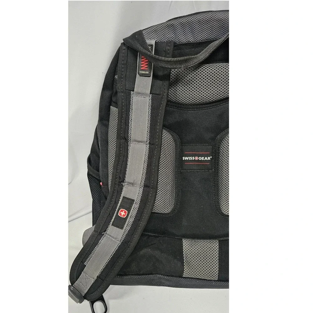 SwissGear scansmart laptop