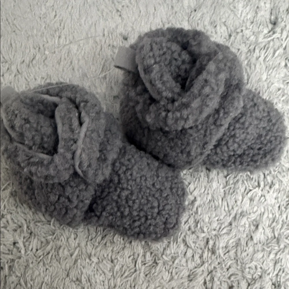 Robeez these soft