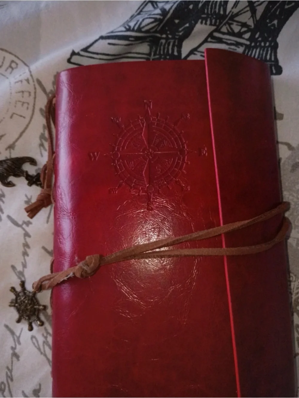 unbranded stylish red