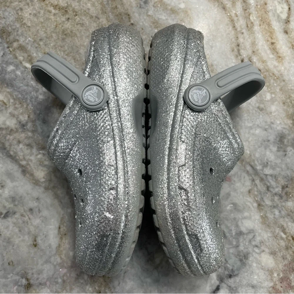 CROCS lining any