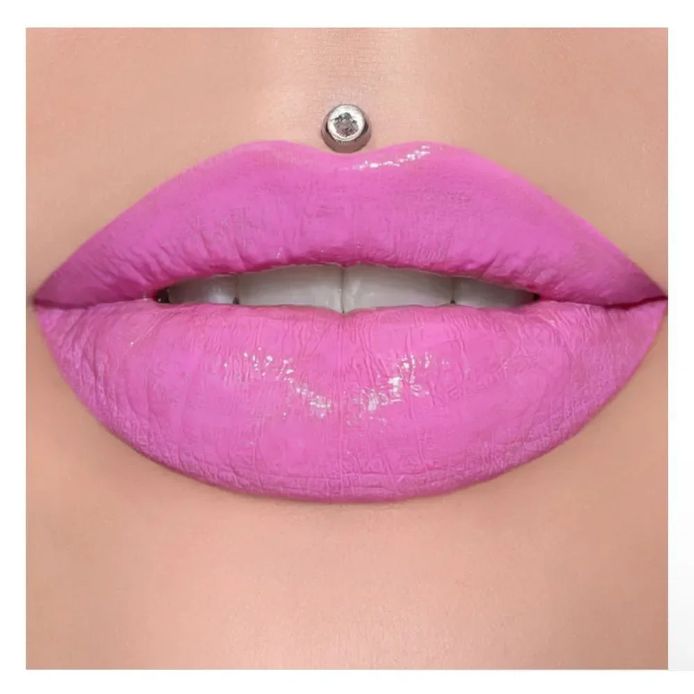 Jeffree Star Cosmetic Supreme Gloss QUEEN SUPREME Neon‎ Pink Lipgloss NEW