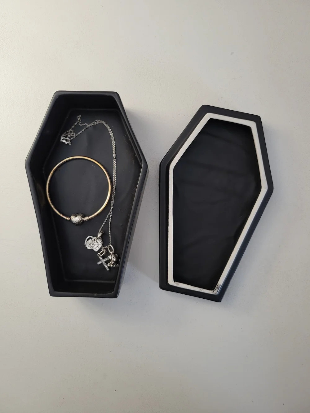 Target coffin shaped