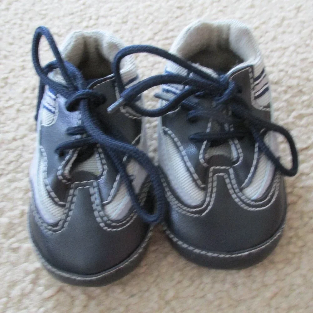 Sneaker Tennis Shoes Infant Baby Boys Size 3-9M Navy Blue Laces Ties‎