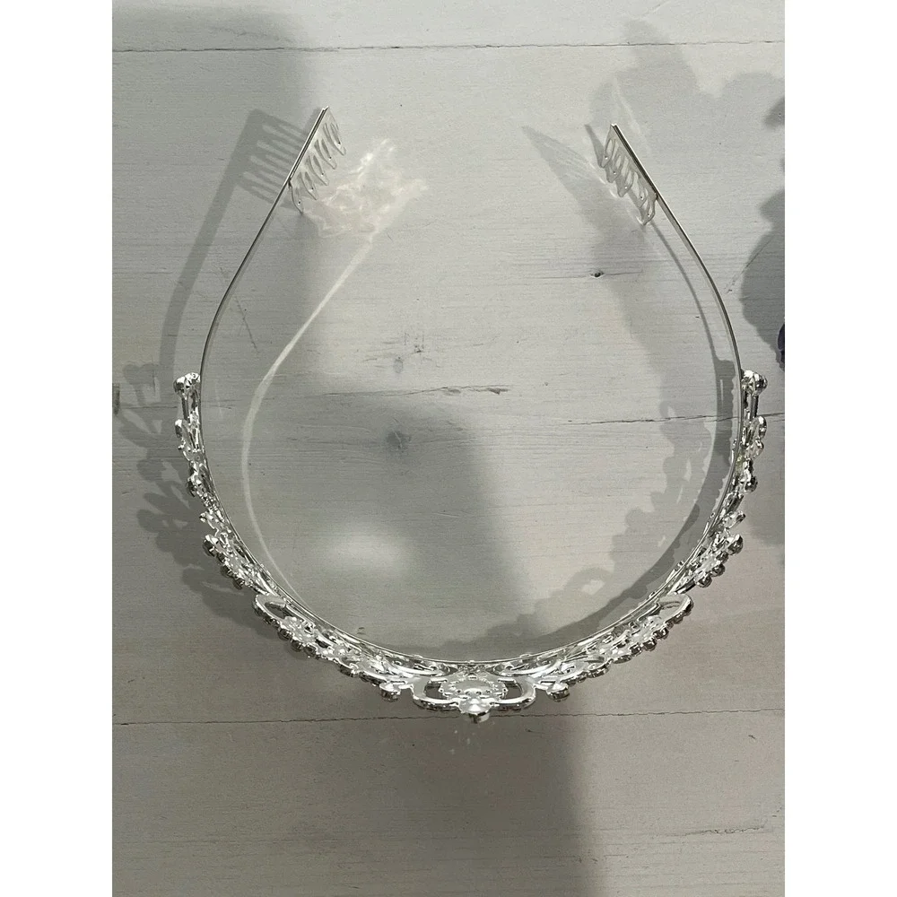 N/A elegant silver