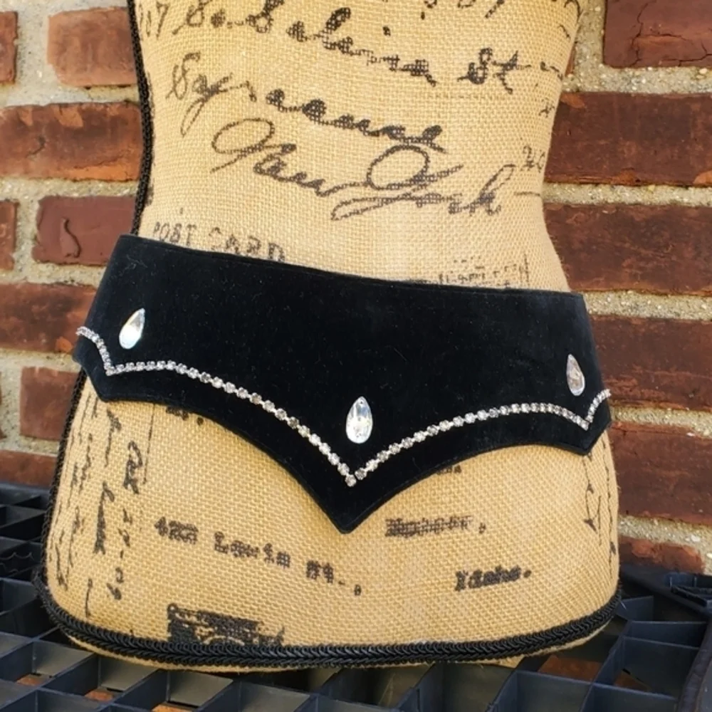 Vintage section long belt
