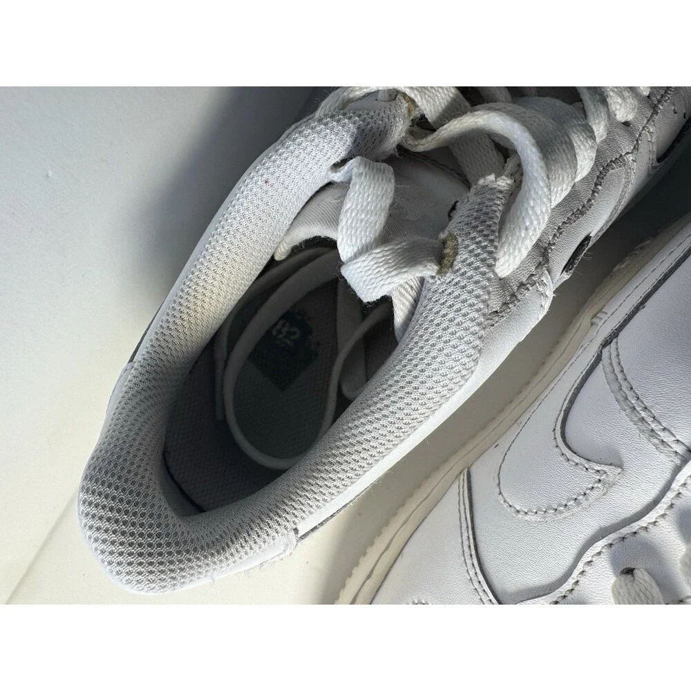 Nike iconic low