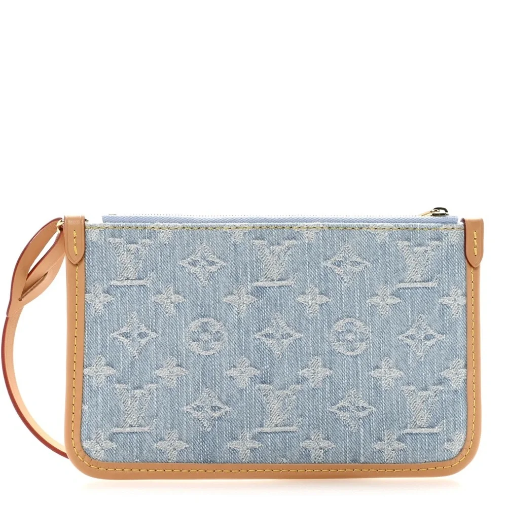 🦄 Limited Edition Louis Vuitton Denim Pouch/Wristlet