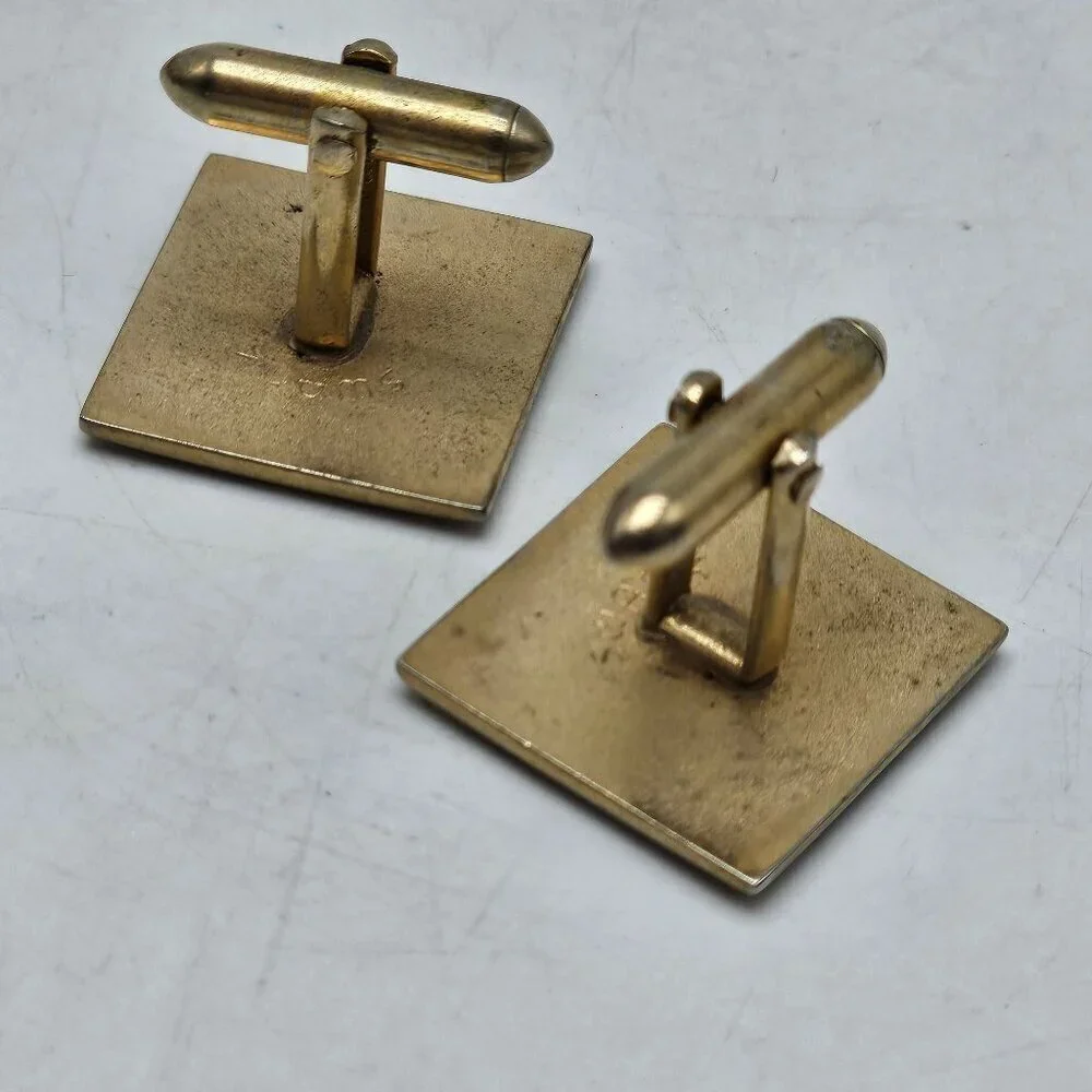 SWANK these cufflinks