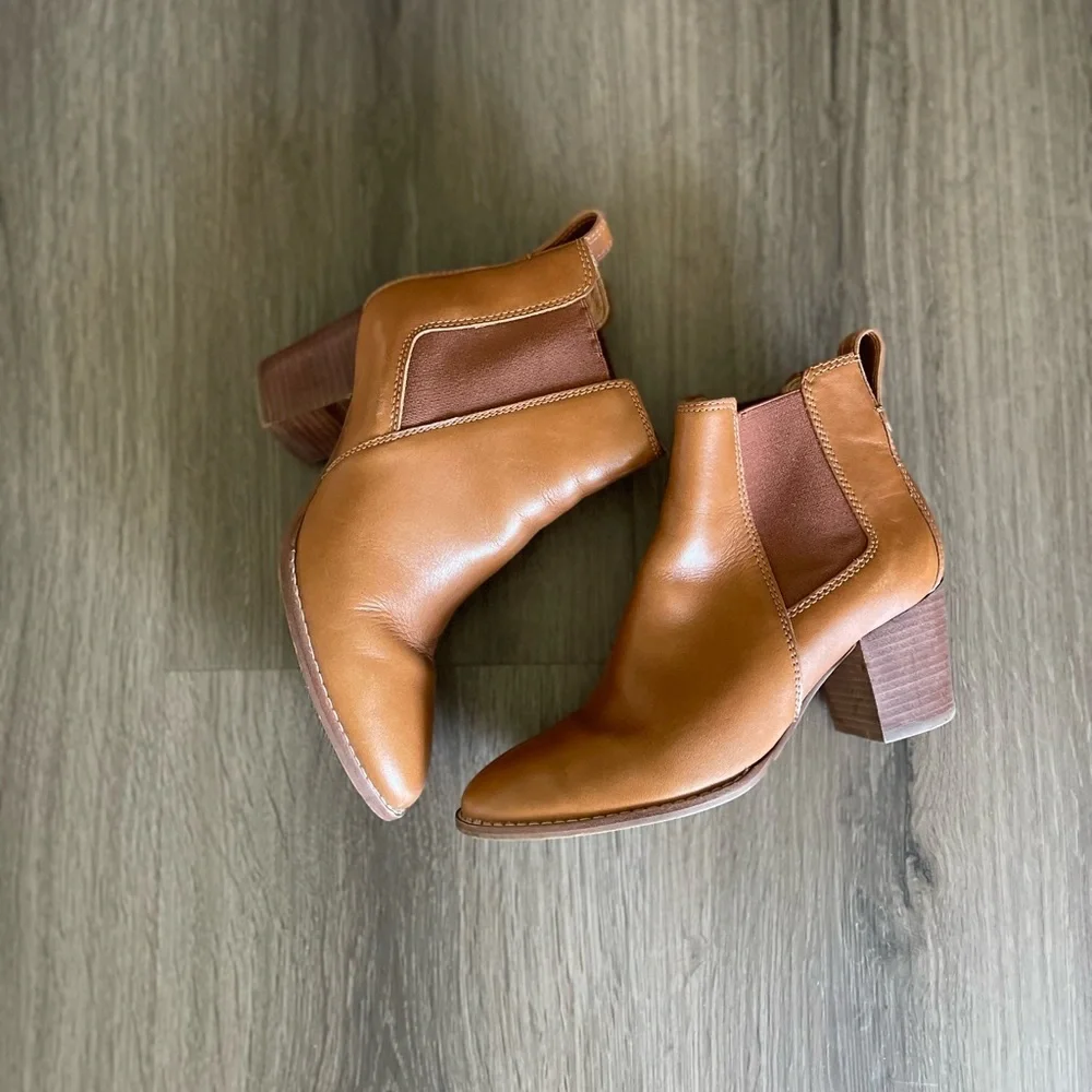 Madewell color saddle