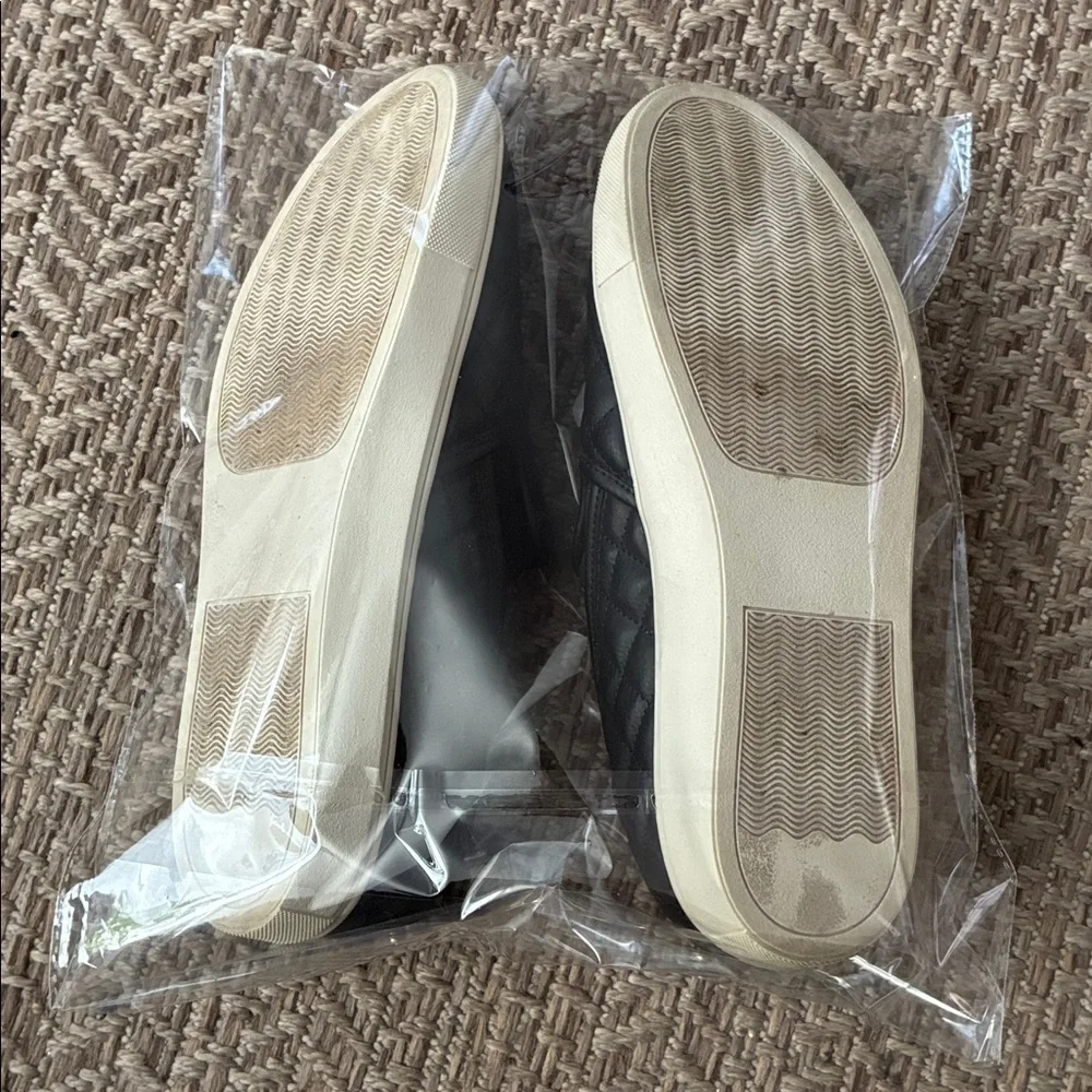 Steve Madden steve madden