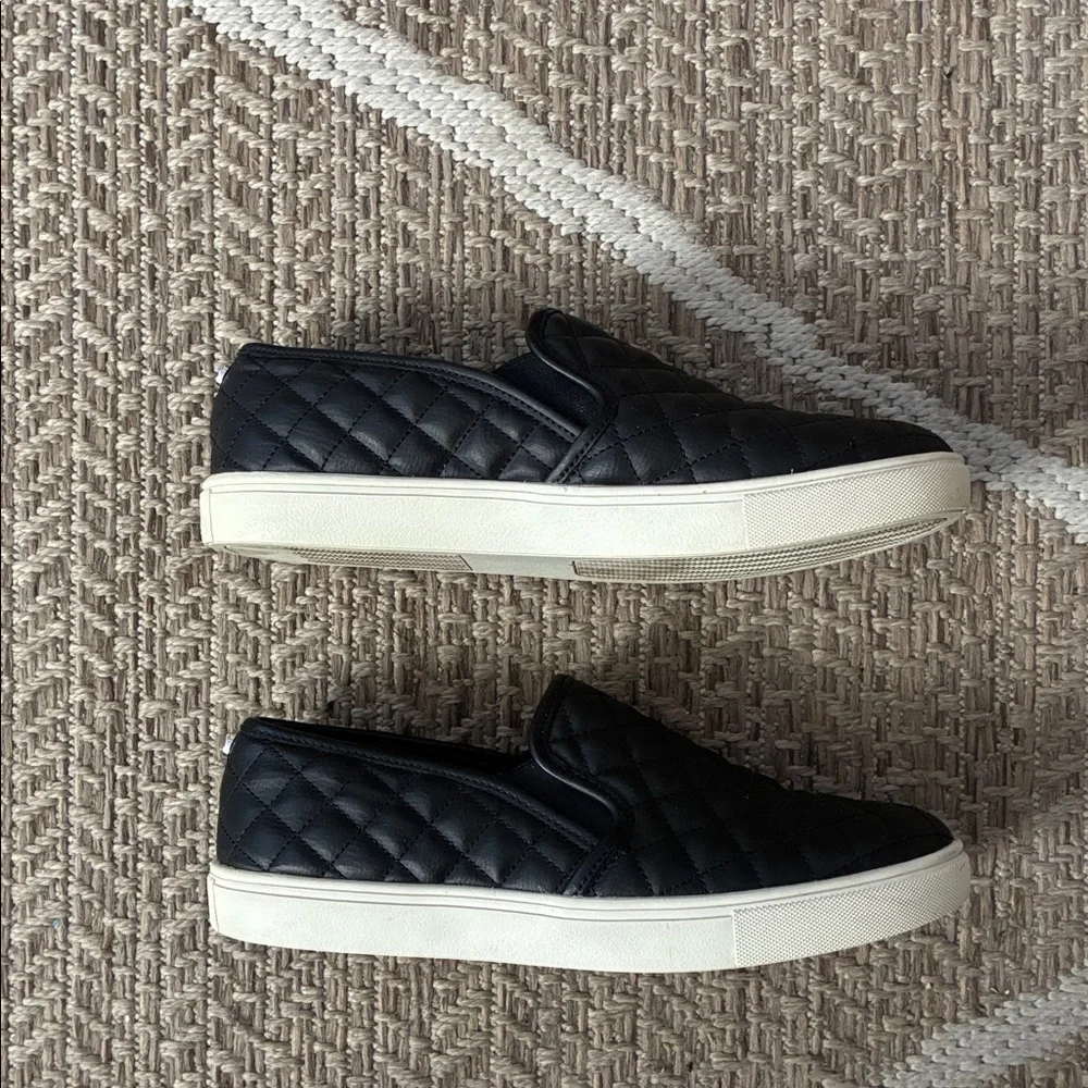 Steve Madden steve madden