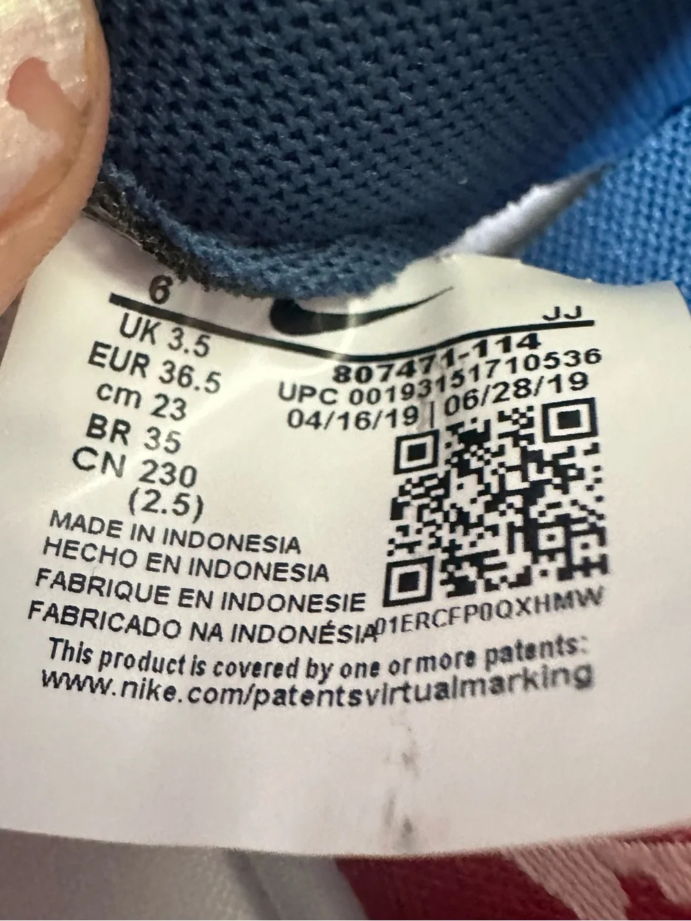 Nike women shoes