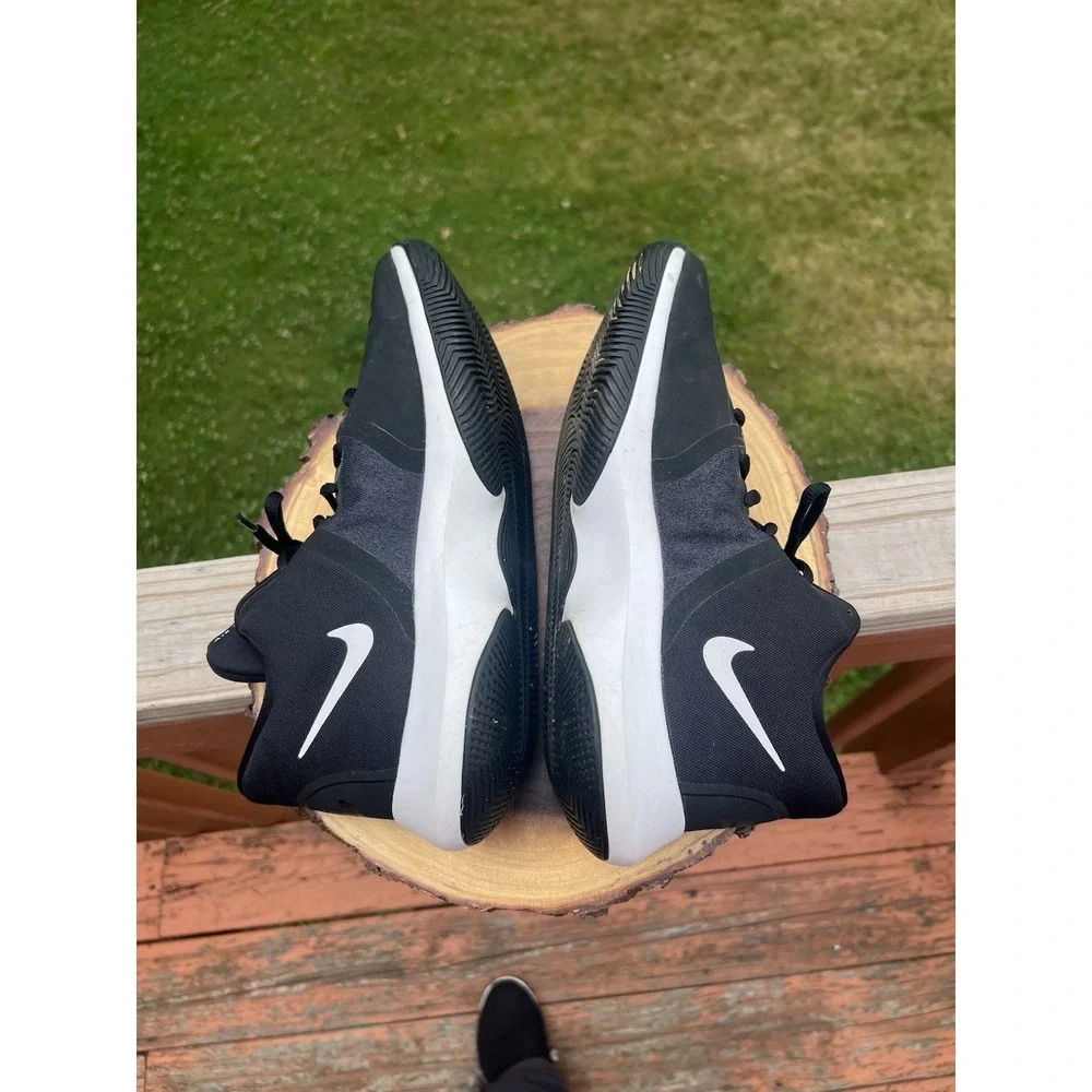 Nike light use